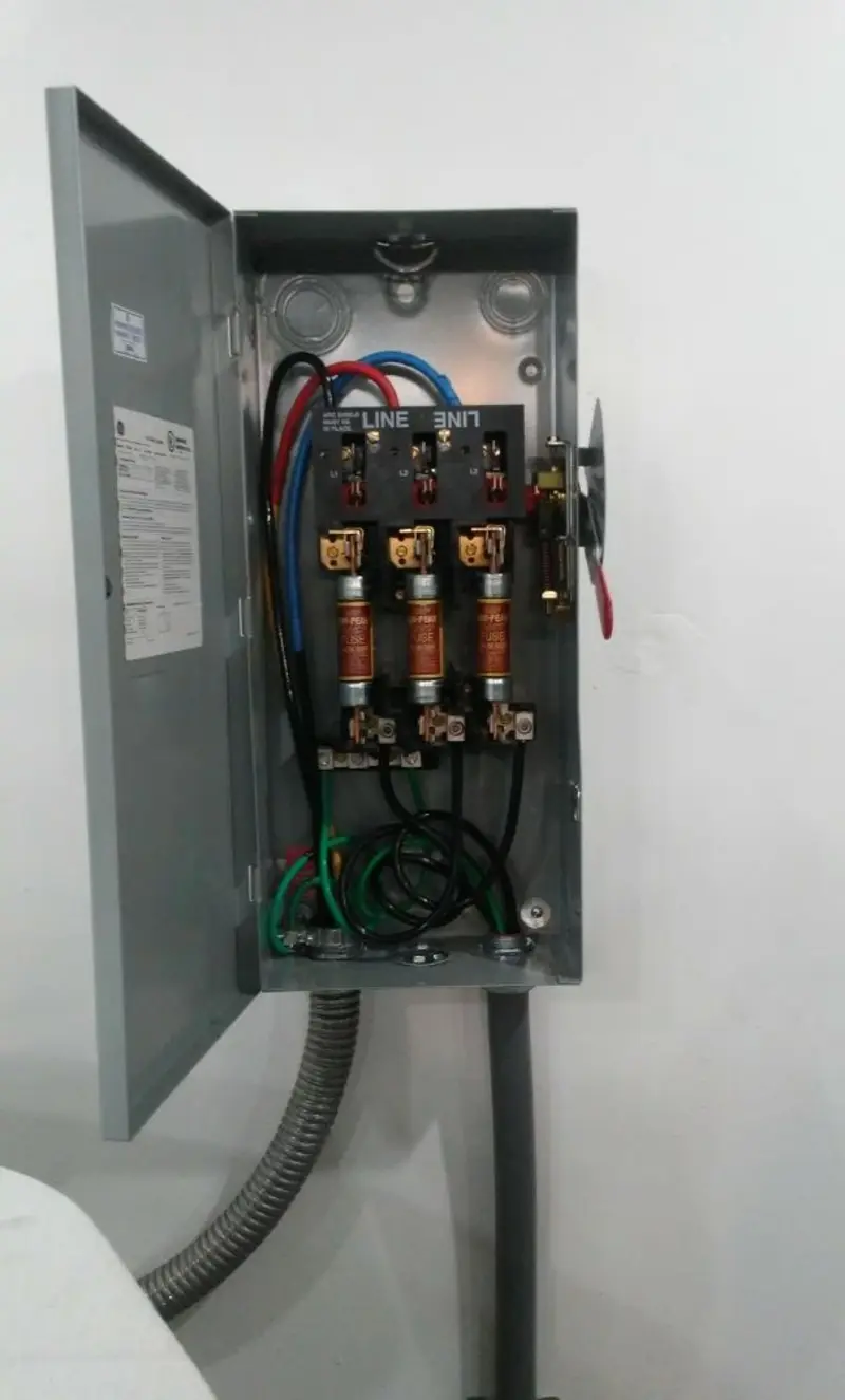 Three-phase disconnect switch installed for Electrical Wiring & Rewiring in Struthers